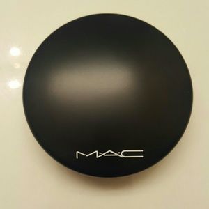 MAC Mineralize Skinfinish Natur
