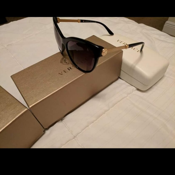 His&Hers Versace Sunglasses