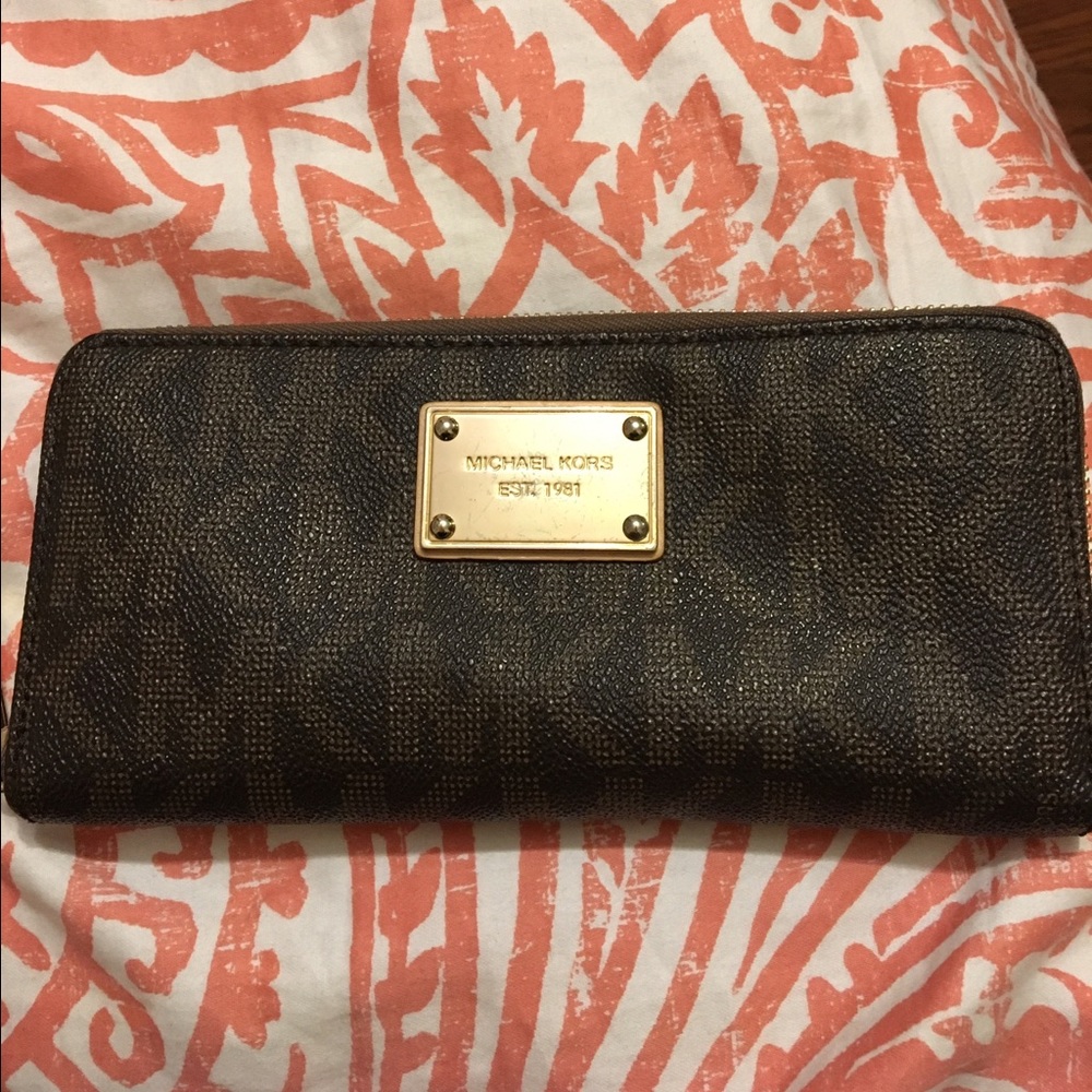 MIchael Kors Wallet