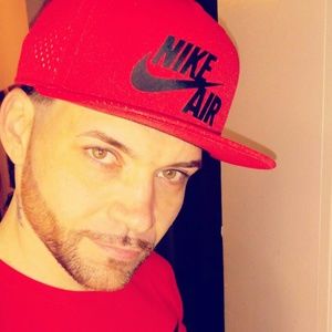 Meet your Posher, Mike