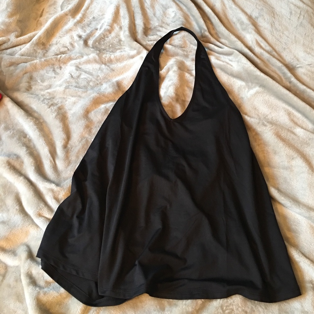 NWOT Tobi Halter Top