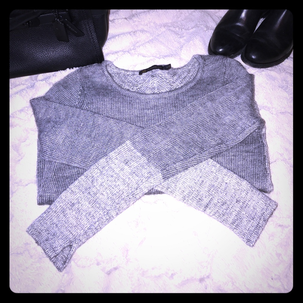 Gray two-toned wool sweater