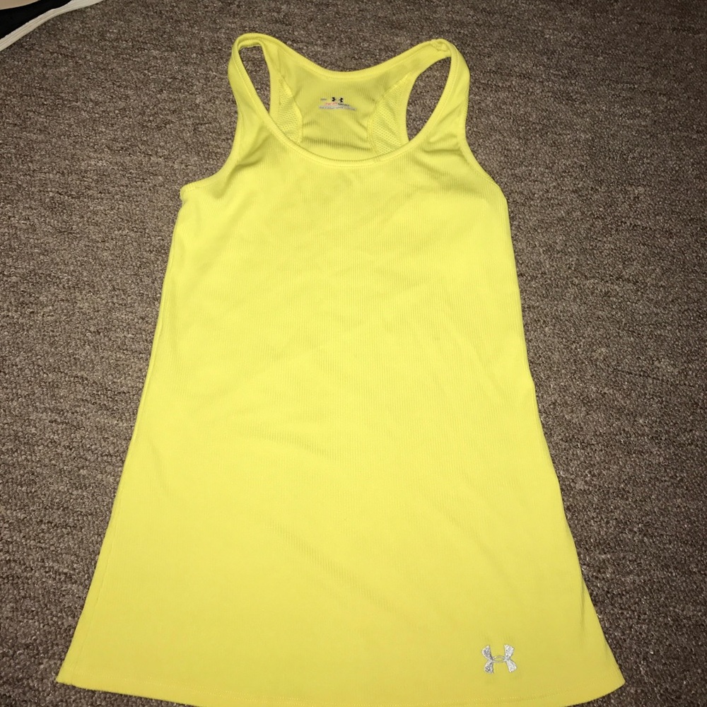 Under armor tank heat gear work out