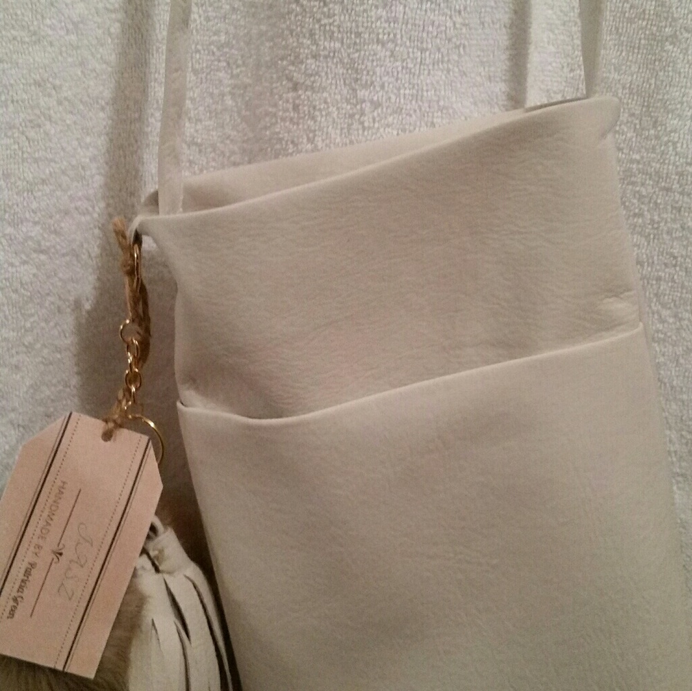 Beige purse