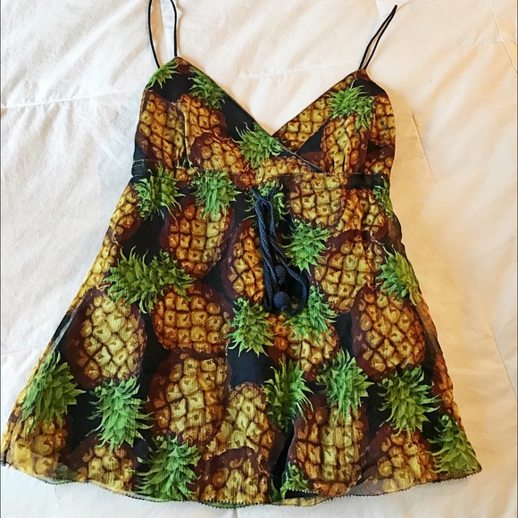 J. Crew Tops - 🎉 Host Pick🎉 Fun J. Crew pineapple top!
