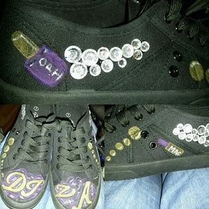 Ladies sneakers