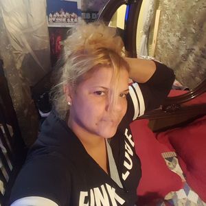 Meet your Posher, Noemy