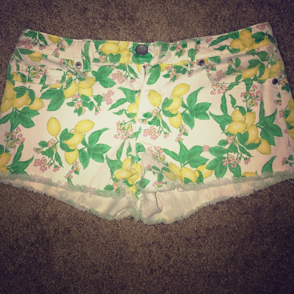 Victoria Secret boyfriend shorts