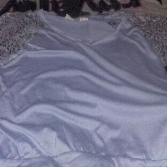 Shirt - Picture 1 of 1