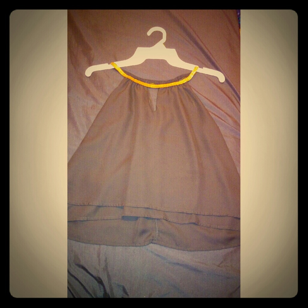 Black silky lightweight croptop