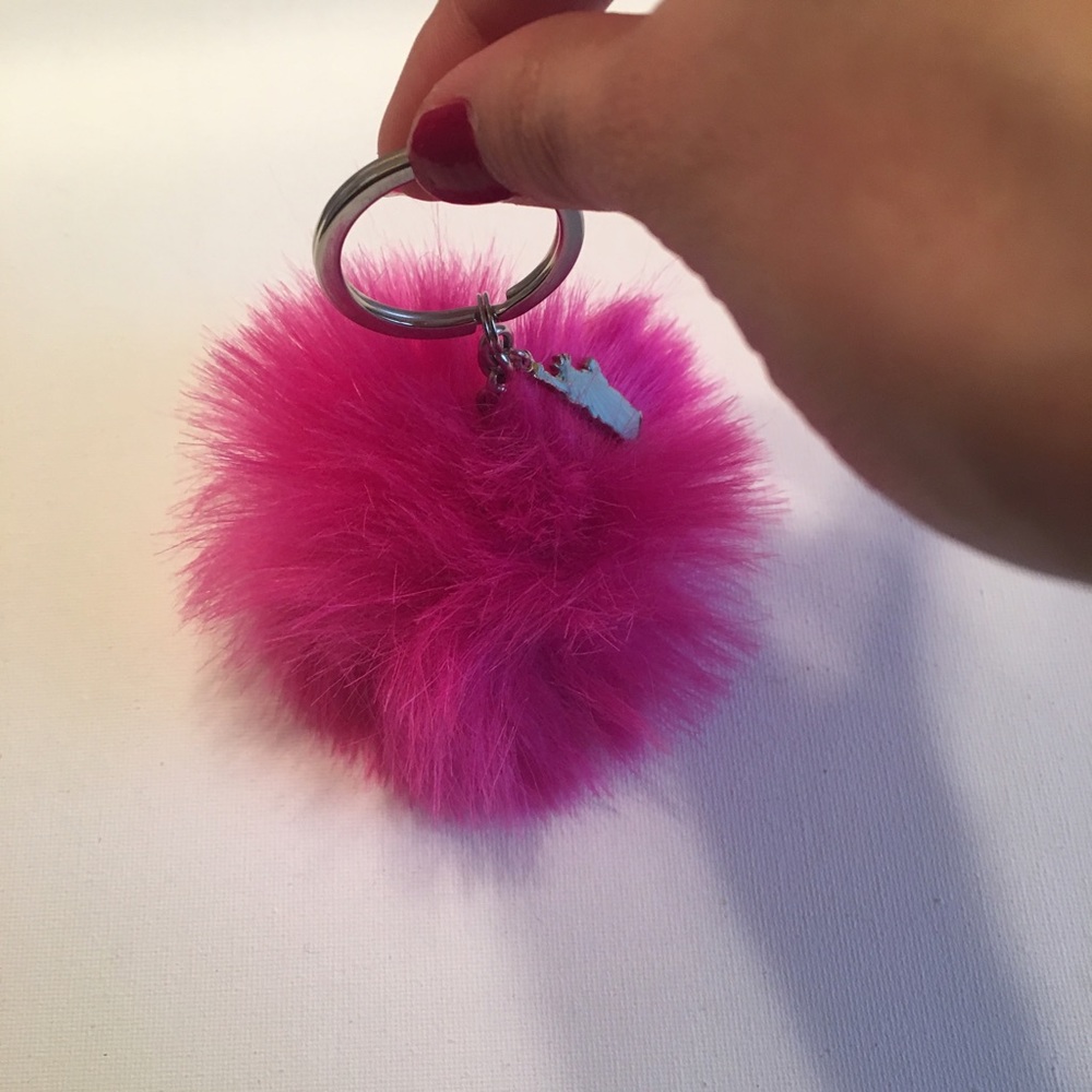 Cute Super Soft Fuzzy Key Chain with The Statue of Liberty Charm- Hot Pink