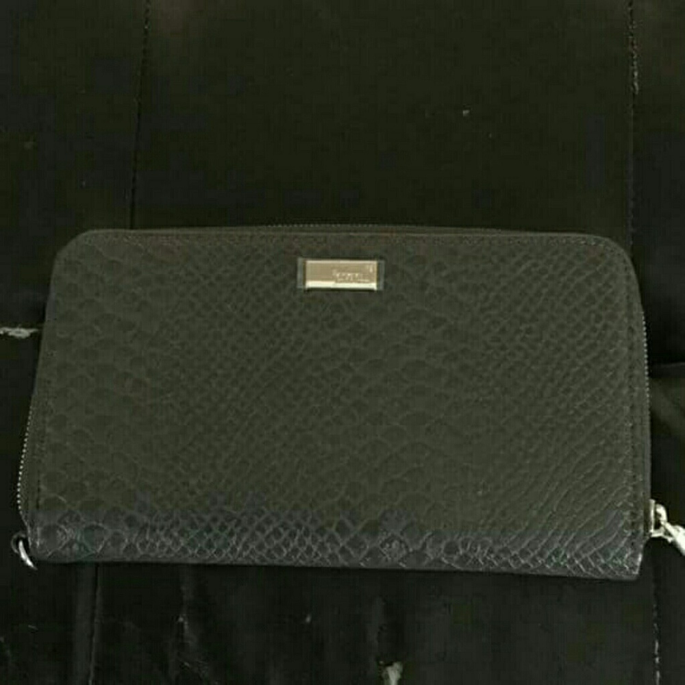 Thirty-One All About the Benjamins Wallet