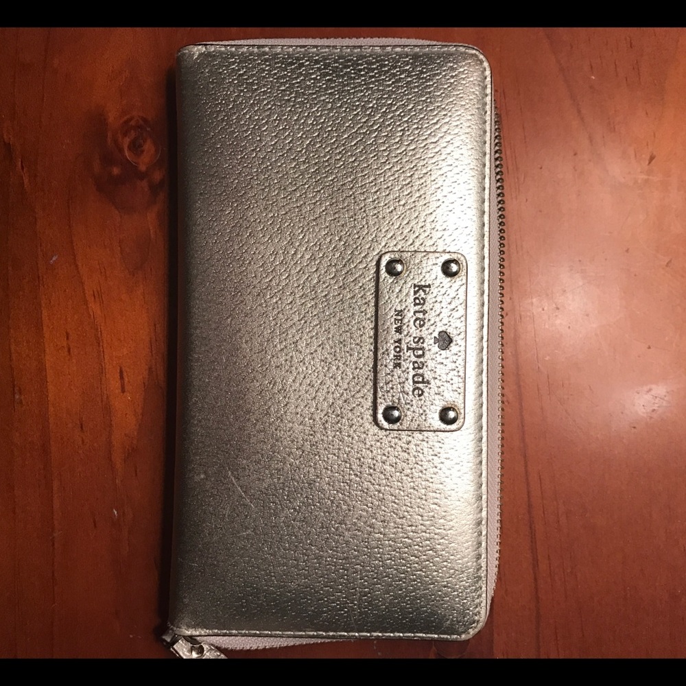 Kate Spade rose gold wallet