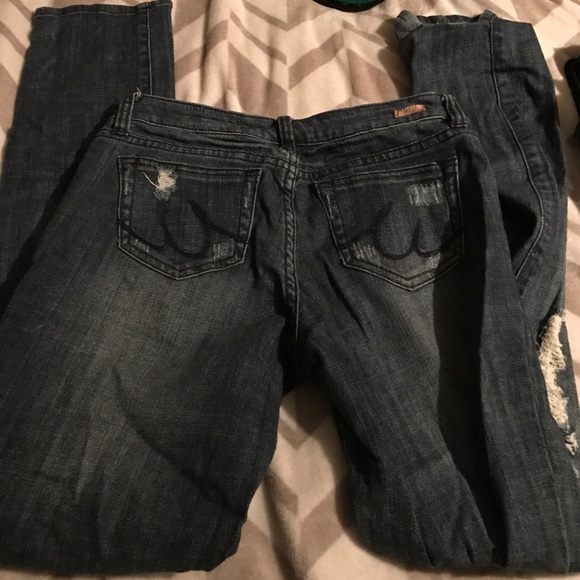 Size 3 ripped skinny jeans - Picture 6 of 7