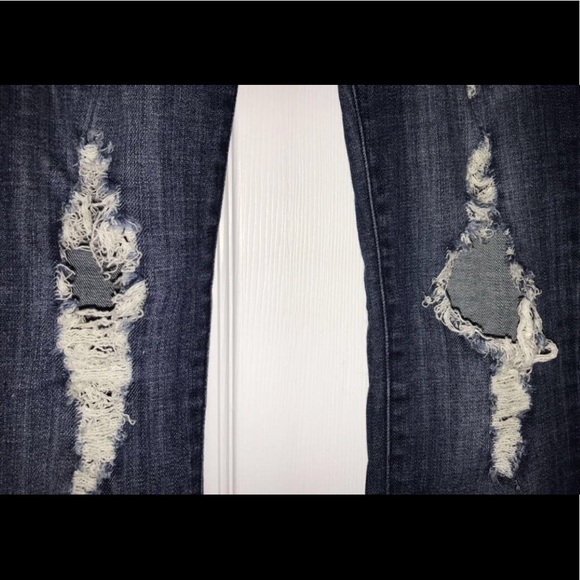 Size 3 ripped skinny jeans - Picture 2 of 7