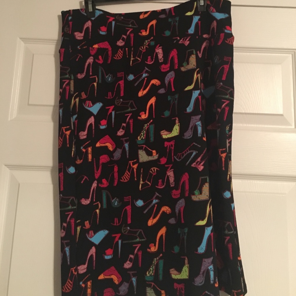 LIKE NEW LuLaRoe Rare Shoe Cassie