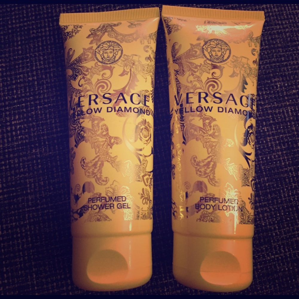 Versace Yellow Diamond Body Lotion and Shower Gel