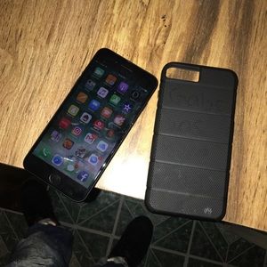 iPhone 7plus , matte black , 128GB