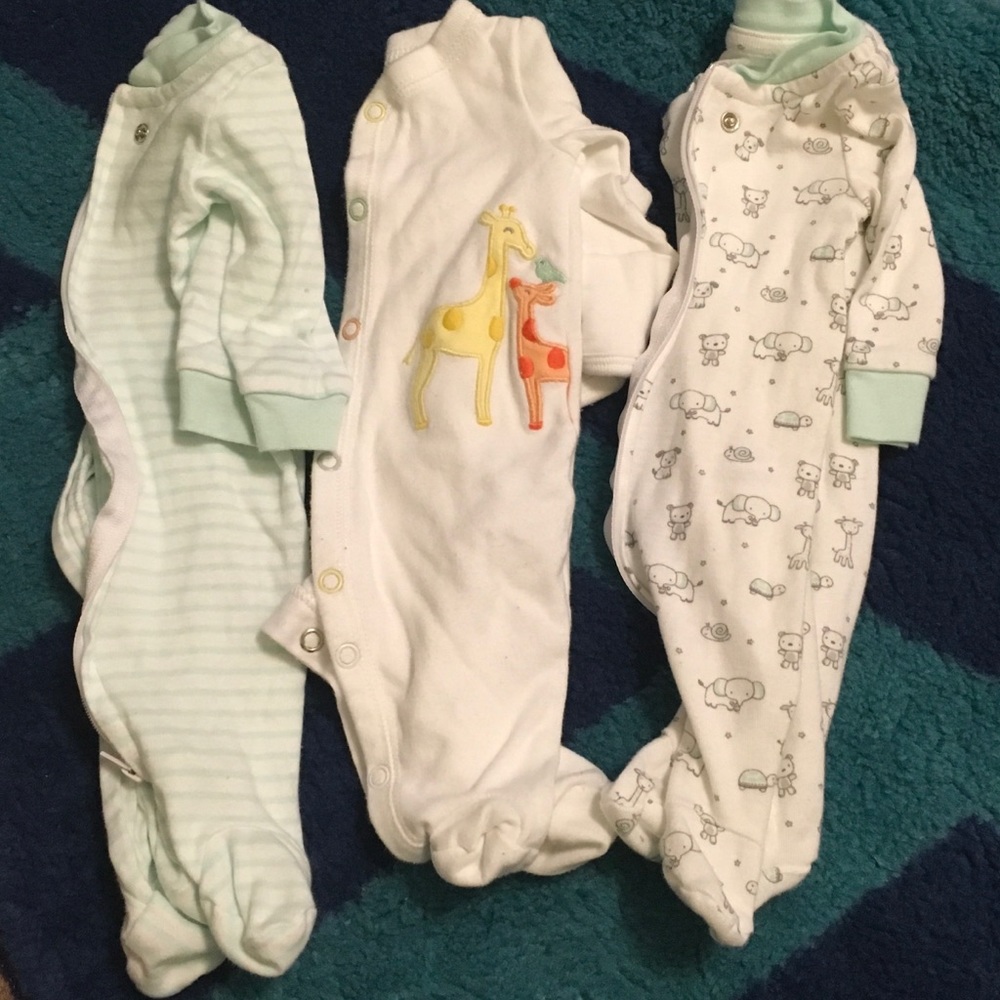 3 bodysuits
