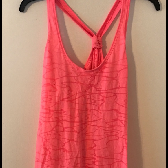 Old Navy Workout Tank - Picture 1 of 2