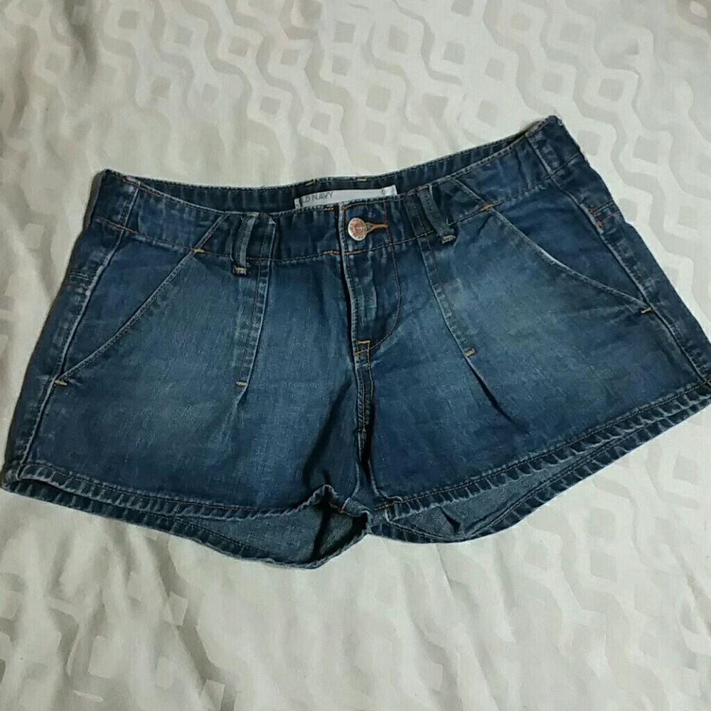 Old navy shorts size 0