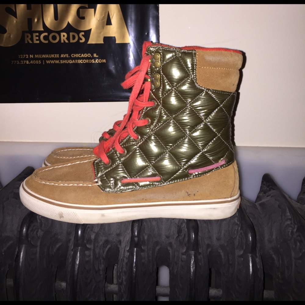 Sperry boots