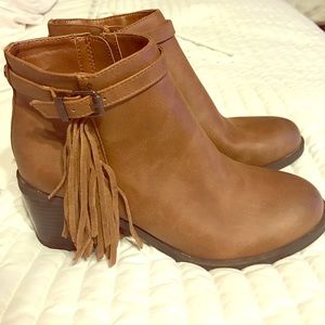 Chestnut booties!