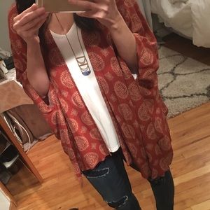Forever 21 Tops - Pretty Kimono! Perfect condition! Forever 21 Tops - Pretty Kimono! Perfect condition!