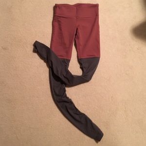 Alo Yoga Goddess Legging Size Small