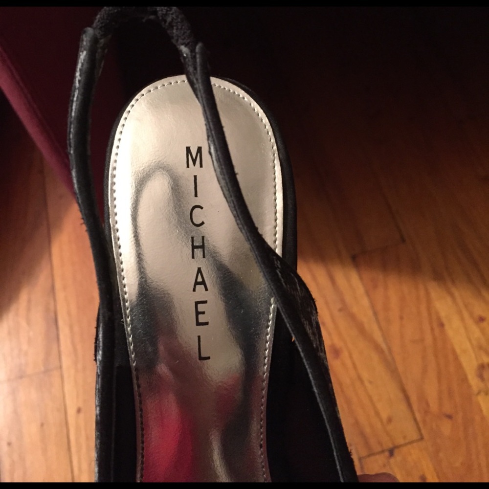 Michael Shimmer Cheetah Strappy Heels - Picture 3 of 3