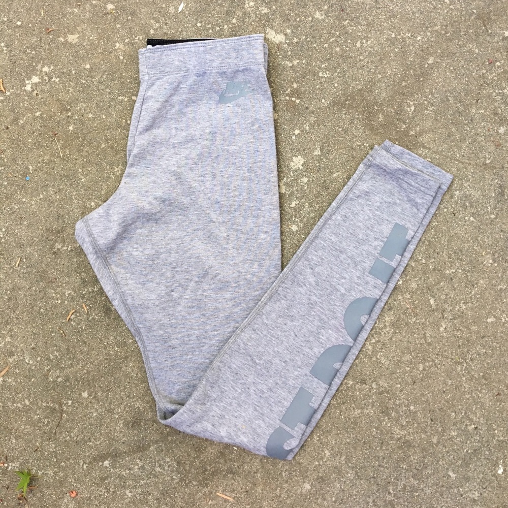 nike leg-a-see heather grey legging