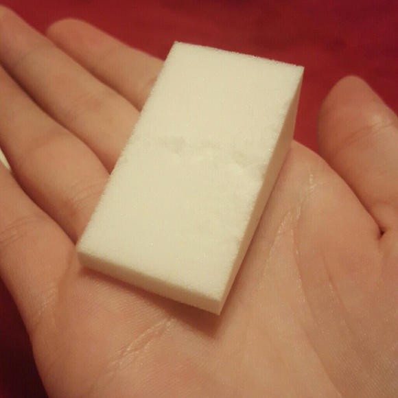 5 makeup sponges - Picture 3 of 3