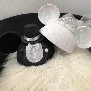 Disney Mr & Mrs Hats Bride/Groom Ears