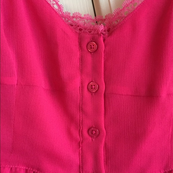 Kirra Pretty Pink Dress 🌺 - Picture 2 of 8