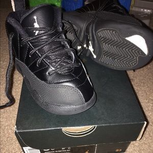 Toddler size 8c retro Jordan's 12