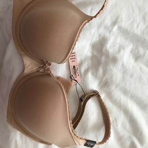 32DD VS Body By Victoria Demi Bra