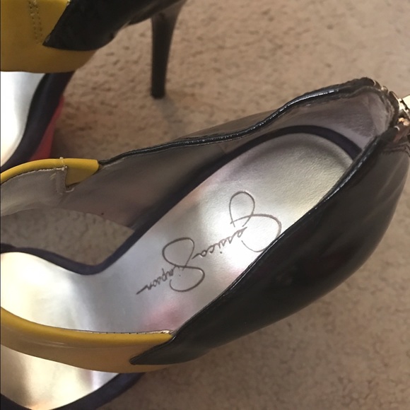 Jessica Simpson heels - Picture 2 of 3