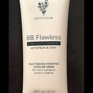 Never Used Younique BB Cream in Bisque