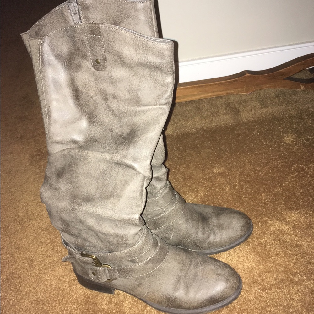 Gray boots
