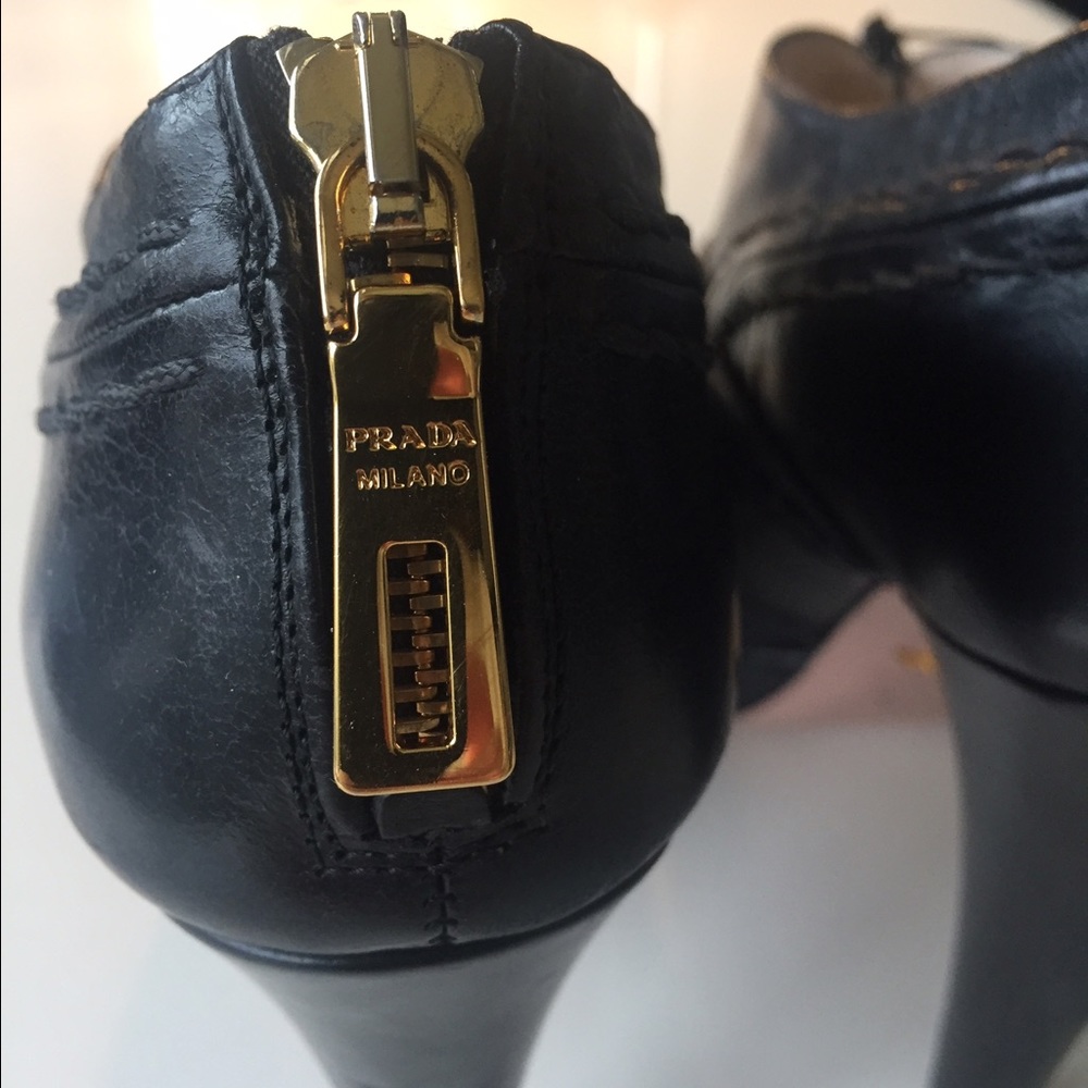 SOLD Prada Platform Heels - Picture 4 of 5