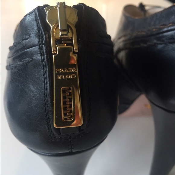 SOLD Prada Platform Heels - Picture 4 of 5