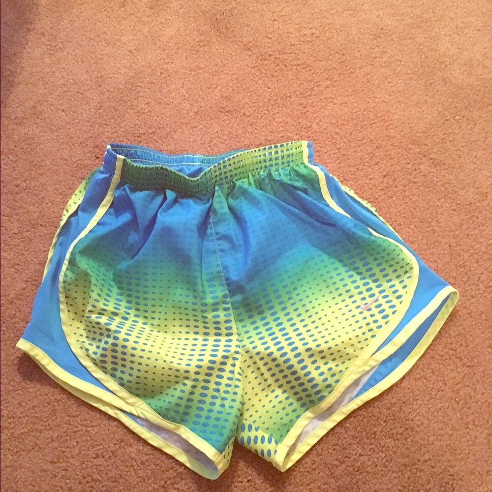 Nike running tempo shorts