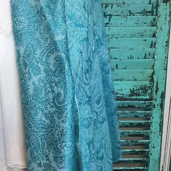 Beautiful Aqua Pashmina - Picture 4 of 5