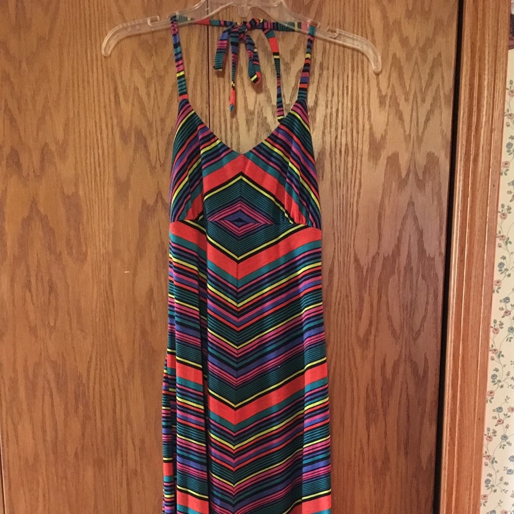 Geometric Patterned Maxi Dress