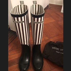 Rainboots