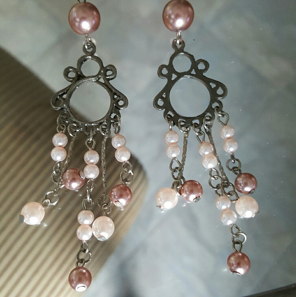 Ear rings