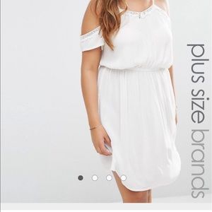 Plus size off shoulder dress