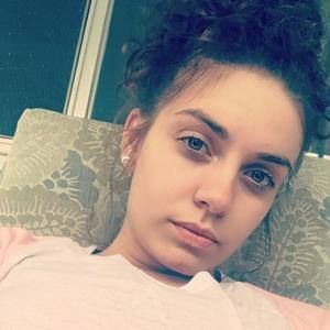 Meet your Posher, Jocelyn