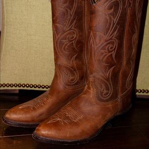 Dan Post Brown Cowboy Boots. Size 8.5.
