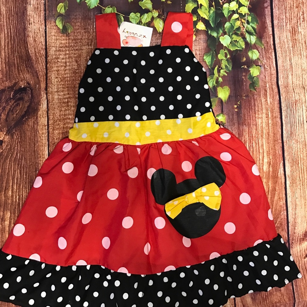 NWT Girl's 12-18 Months Minnie Mouse Dress! HP🎉🎉